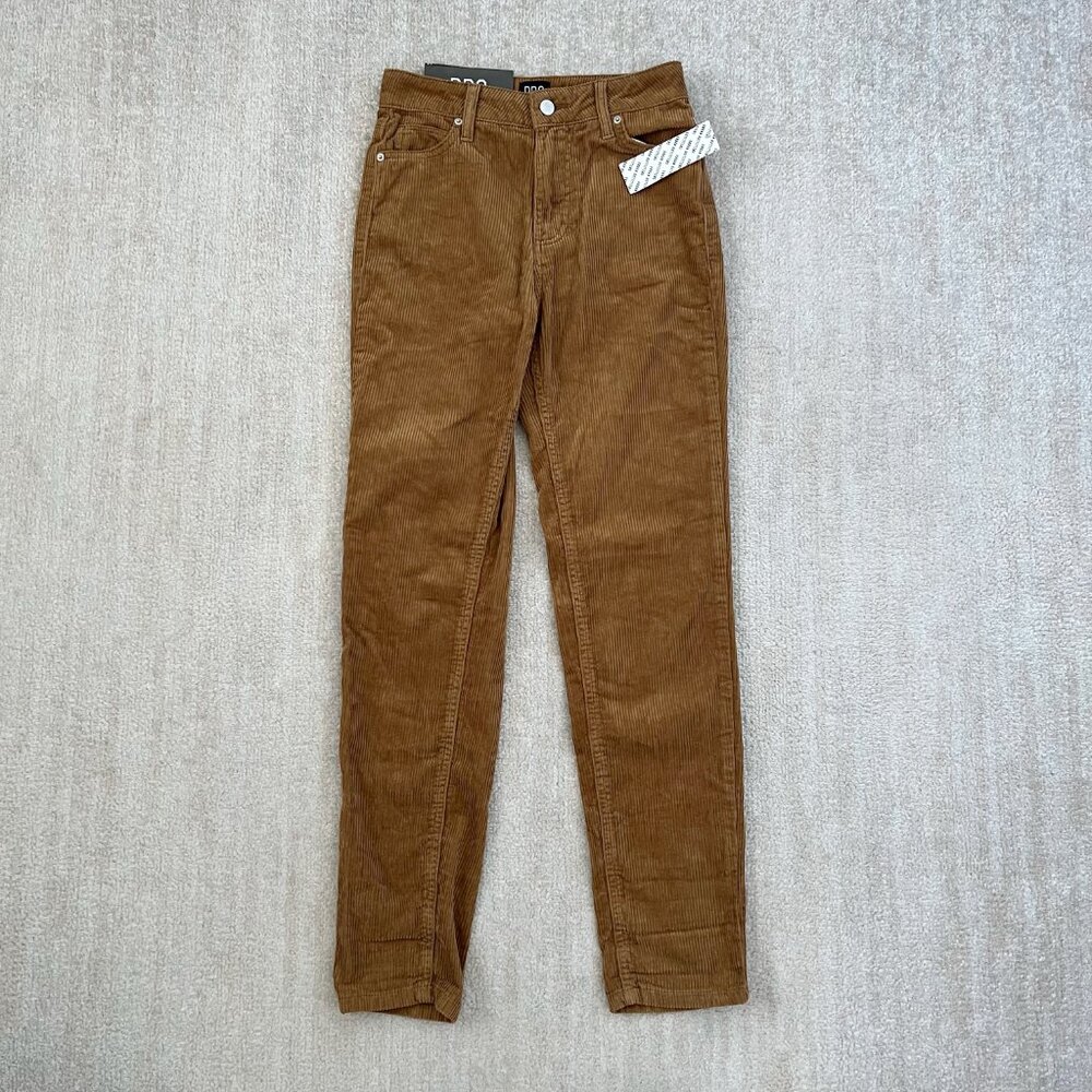 NWT Urban Outfitters BDG Corduroy Mom High Rise Tan Brown Pants 24